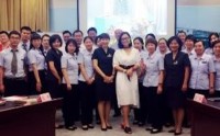 櫥窗藝術(shù)——百貨商場潮流風(fēng)向標